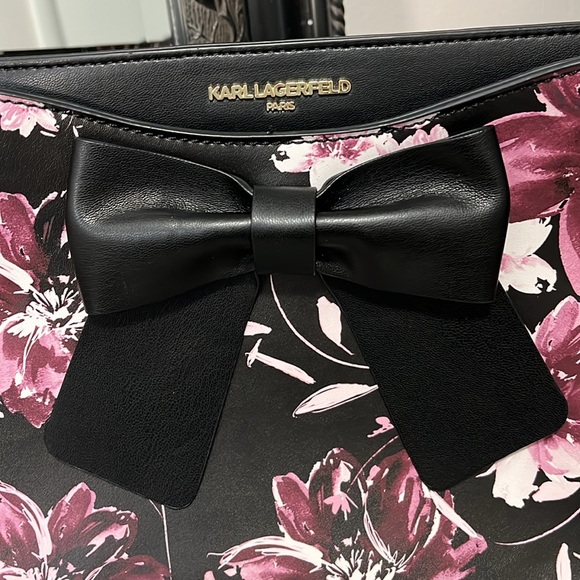 KARL LAGERFELD Black Floral Berry Bow Accent Crossbody Shoulder Bag Purse - Picture 2 of 6